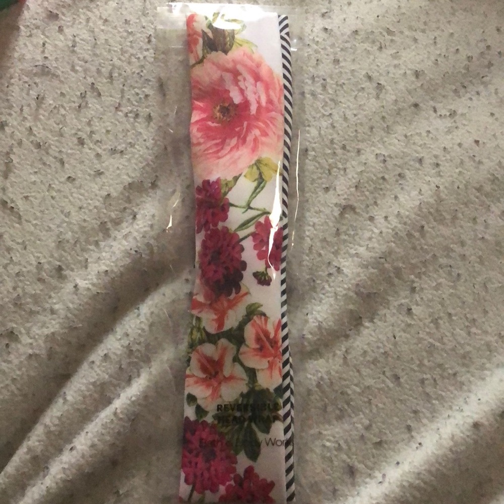 Reversible head wrap